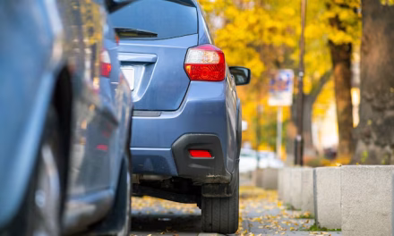 Mobil Parkir Di Luar Ruangan? Cara Merawatnya Agar Tetap Prima