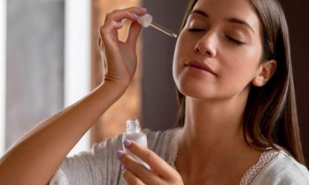 Serum Retinol: Rahasia Kulit Lebih Halus Dan Awet Muda