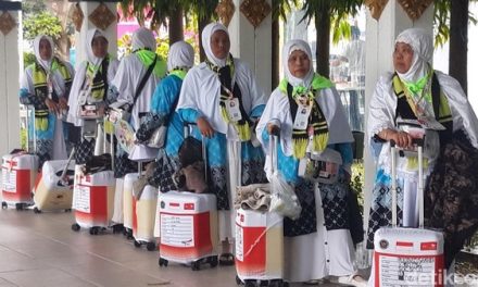 Calon Haji Embarkasi Solo Di Pulangkan Kembali Ke Daerah Asal