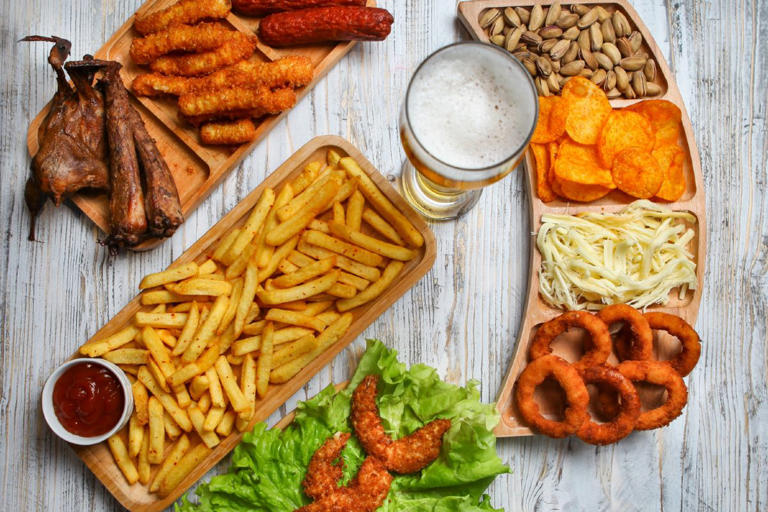 Awas! Makanan Penyebab Hipertensi Yang Harus Di Hindari