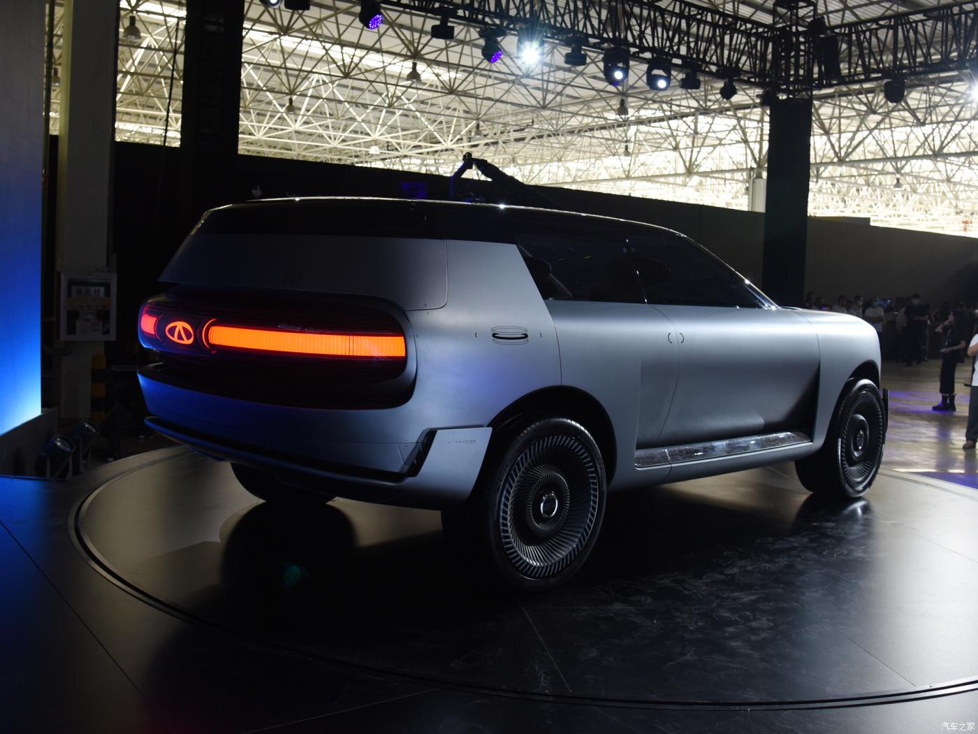 SUV Boxy Baru Chery X, Tampil Berani Dan Desain Super Besar