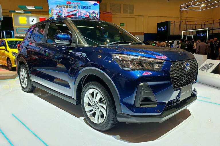 Daihatsu Rocky e-Smart Hybrid 2026 Siap Saingi SUV Lain
