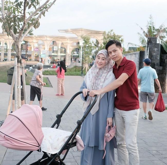 Rumah Tangga Retak! Larissa Chou Gugat Cerai Ikram Rosadi