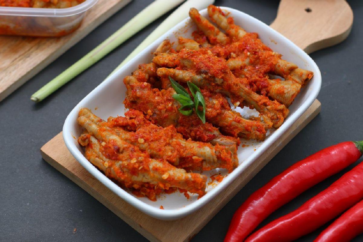 Kuliner Sambal Ceker: Hidangan Pedas Gurih Yang Bikin Nagih