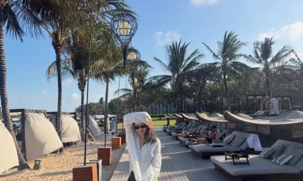 Balik Lagi! Hyoyeon SNSD Liburan Bali, Gayanya Santai Banget