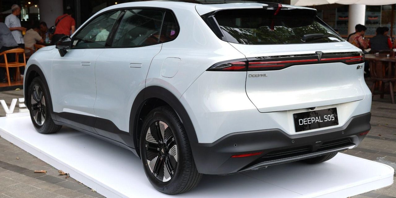 Teknologi REEV! Changan Deepal S05 Siap Temani Road Trip